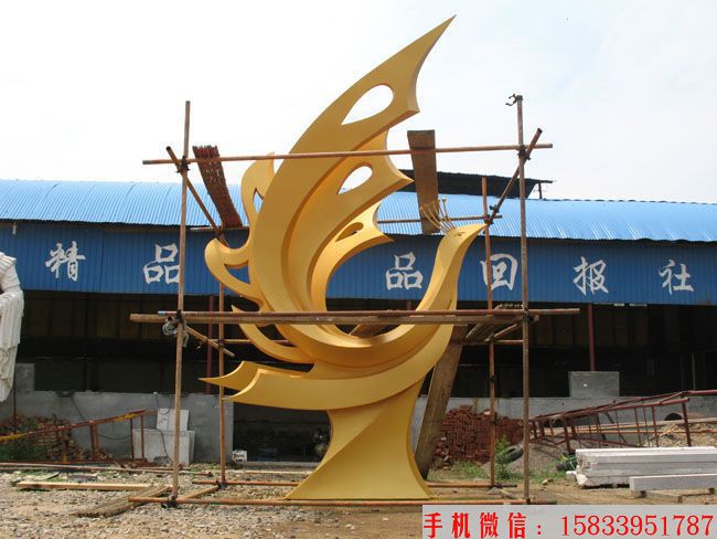 淡黃色鳳凰雕塑，新農(nóng)村不銹鋼鳳凰雕塑